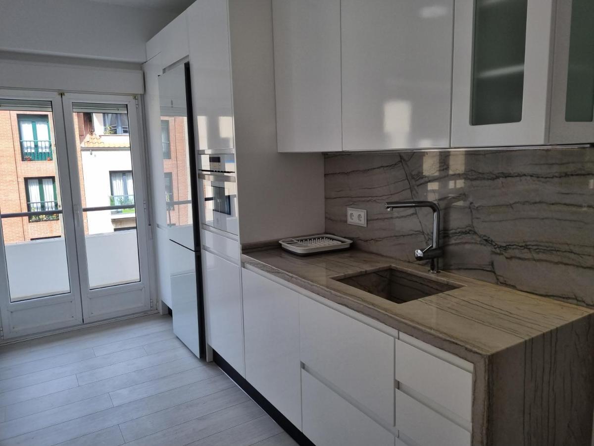 131A - Espectacular Apartamento 8 Personas Puerto Gijón Esterno foto